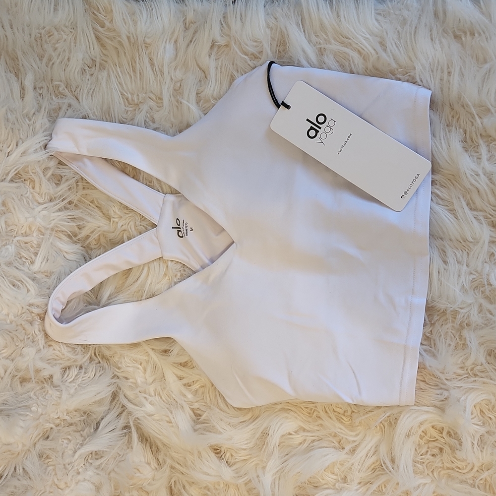 NWT ALO Yoga Real Bra Tank
